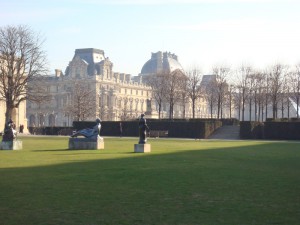 Pelouse du Louvre